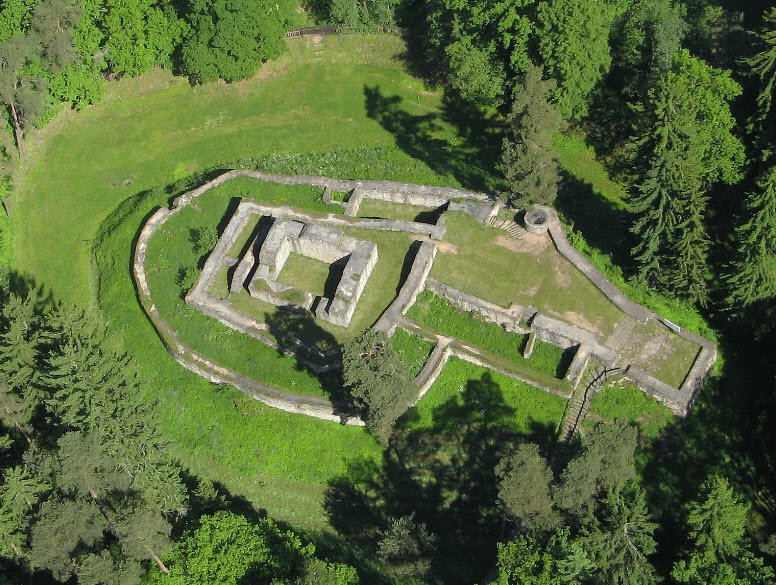 zřícenina Hrádek Kozí Hřbet, Czech Republic (Czechia)